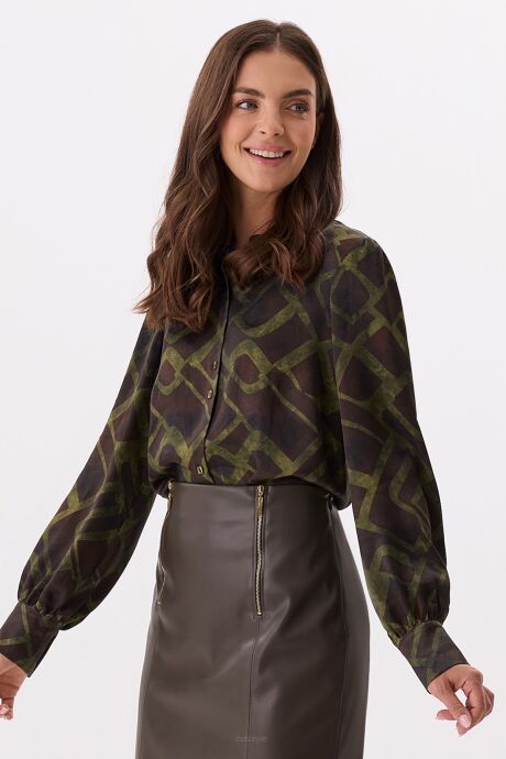 Brązowa bluzka z geometrycznym wzorem w odcieniach zieleni