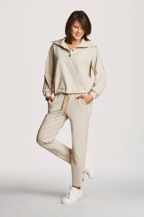 Beżowa bawełniana bluza w stylu sportowym